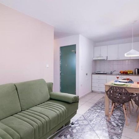 Lena Apartments 3 Potos Dış mekan fotoğraf